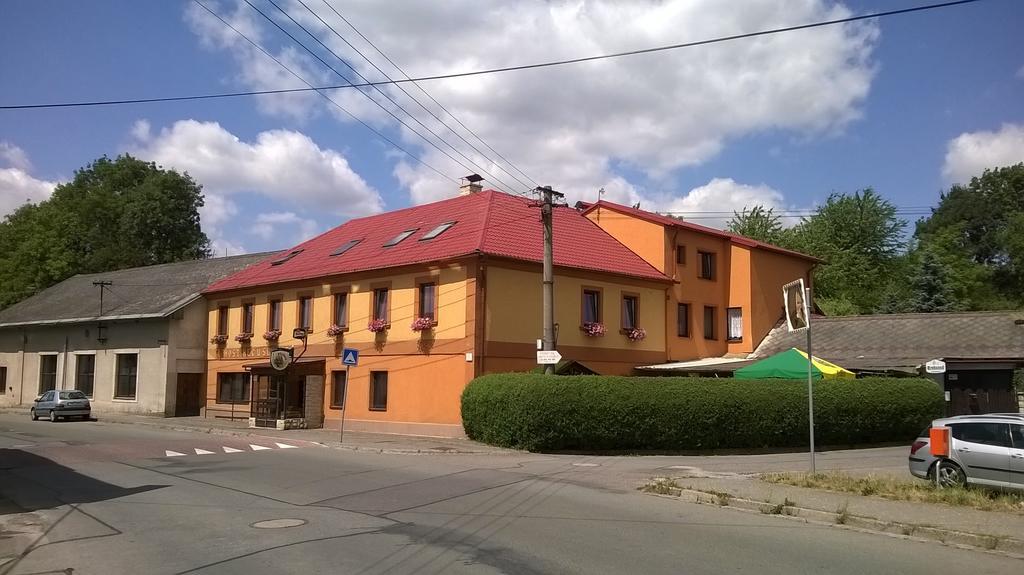 Penzion U Slunce Jaroměř المظهر الخارجي الصورة