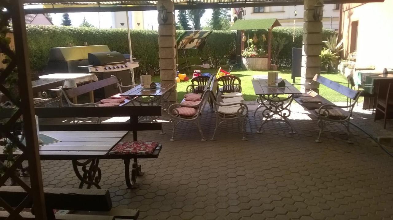 Penzion U Slunce Jaroměř المظهر الخارجي الصورة
